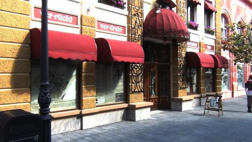 Das verrückte Hotel Tartüff 2