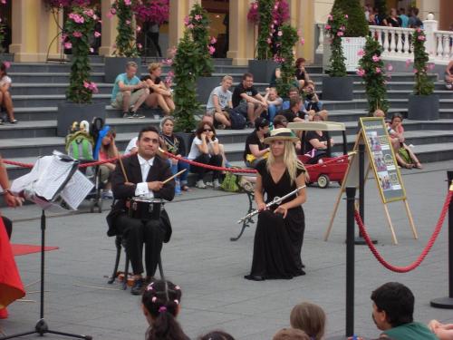 Die Schrill-Harmoniker 1