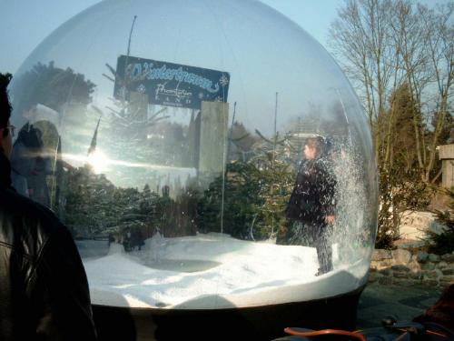 Fotopunkt: Schneekugel 2