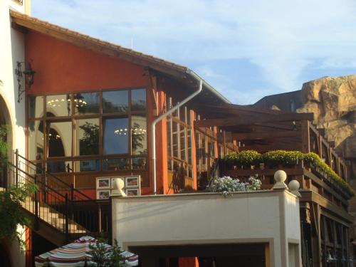 La Cantina Tacana 12