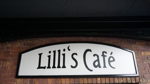 Lillis Café 7