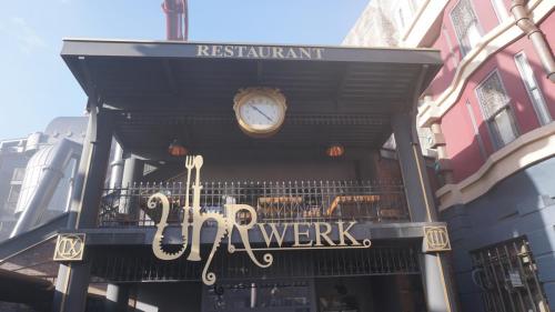 Restaurant Uhrwerk 1