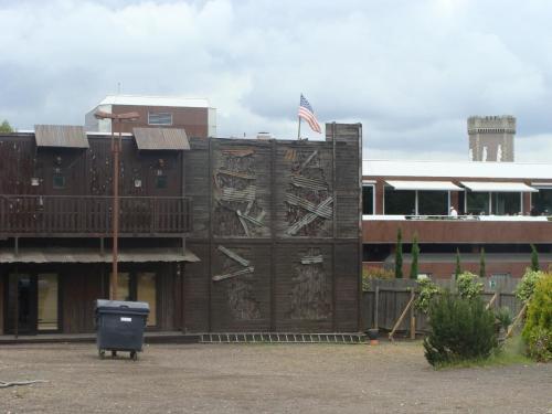 Smokey's Digger Camp 5