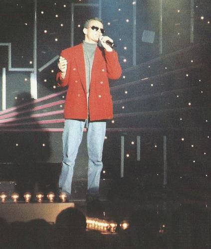 Star-Imitatoren- und Lasershow 4