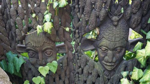 Themenbereich Deep in Africa 19