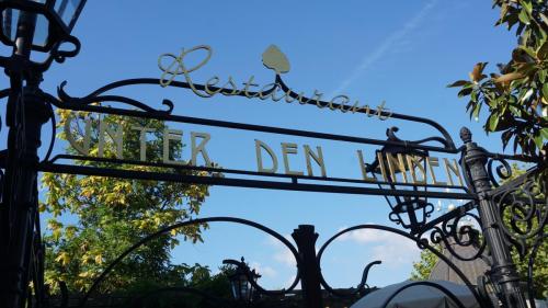 Unter den Linden 25
